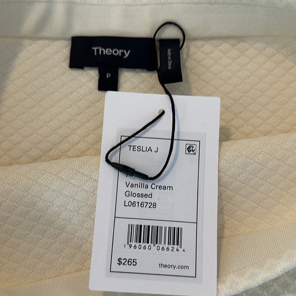 Theory Vanilla Cream skirt - Picture 4 of 6